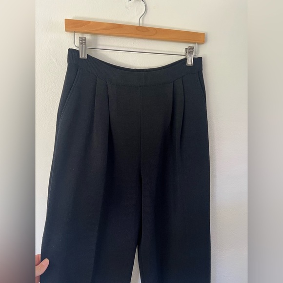 St. John Collection Santana Knit Black & Red Long Jacket & Pants Suit Set Size 6 - Picture 12 of 16